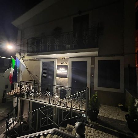 Castel Di Sangro Suite Apartment Extérieur photo